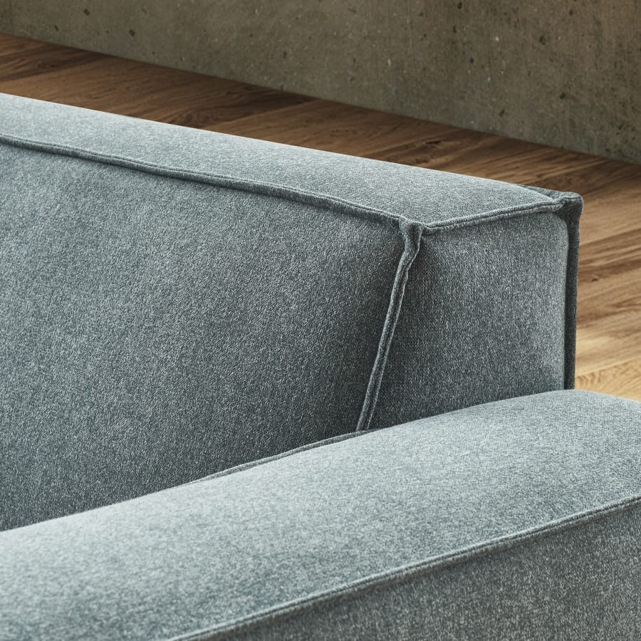 Gri kumaş kaplamalı modern modüler köşe koltuk detaylı dikiş tasarımı ile